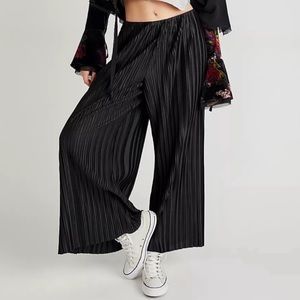 FREE PEOPLE Winona Pleated Wide Leg Pants Sz S